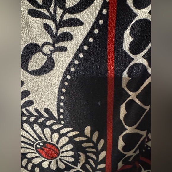 FARM Rio Black and Red Patterned Mini Dress - Picture 11 of 13